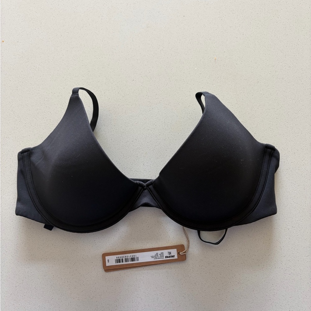 NWT SKIMS Fits Everybody Black Bra 34C